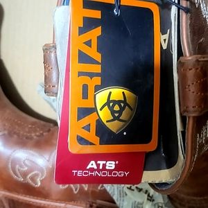 Very Cute - Ariat Boots